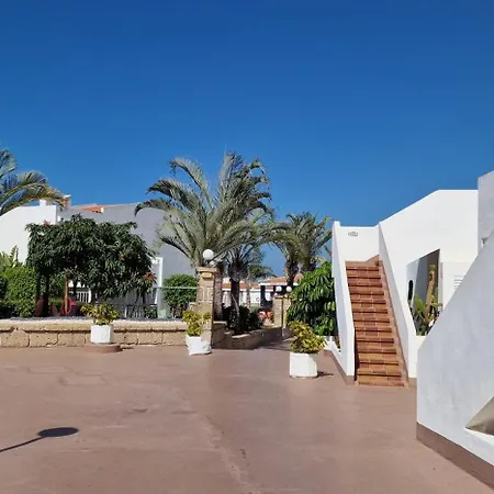 Primavera Malibu Park Adeje Tenerife * Адехе
